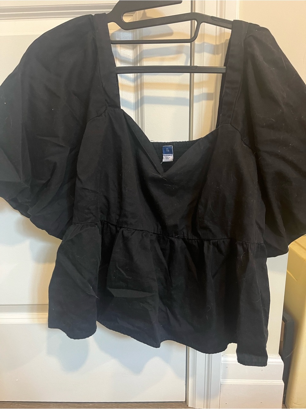 Old Navy Black Puff-Sleeve Peplum Top